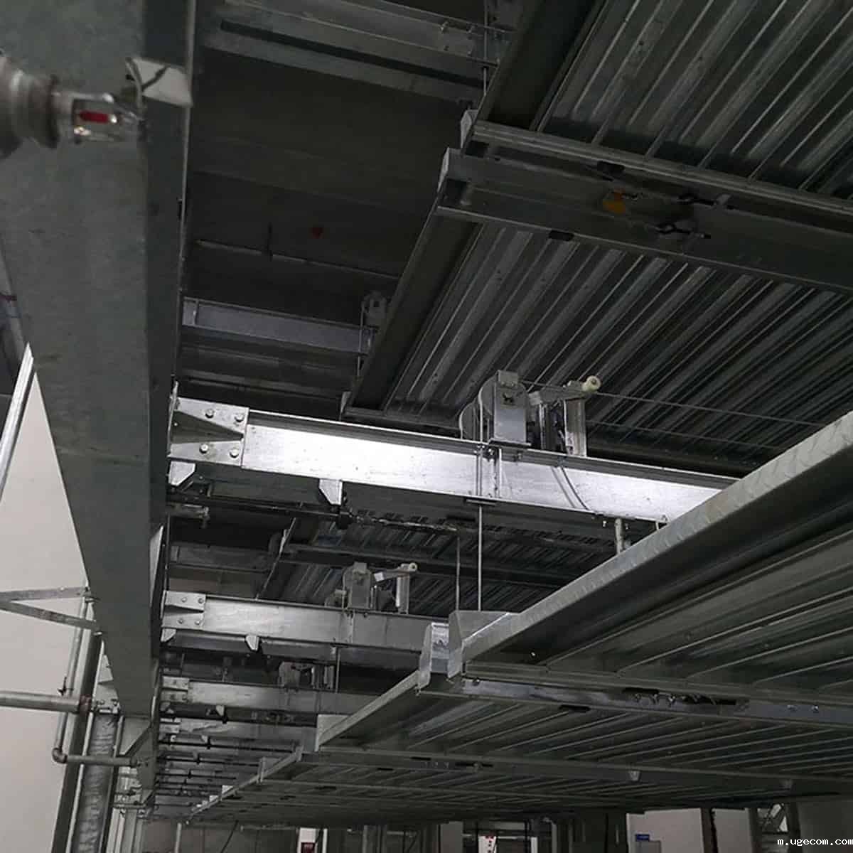 两柱式机械式停车位拆除