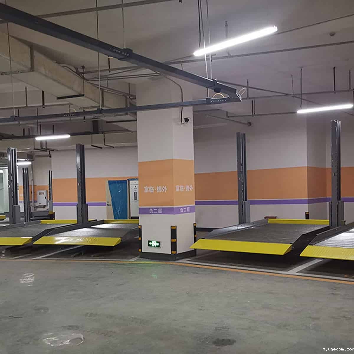 嵩明2柱立体车库拆除