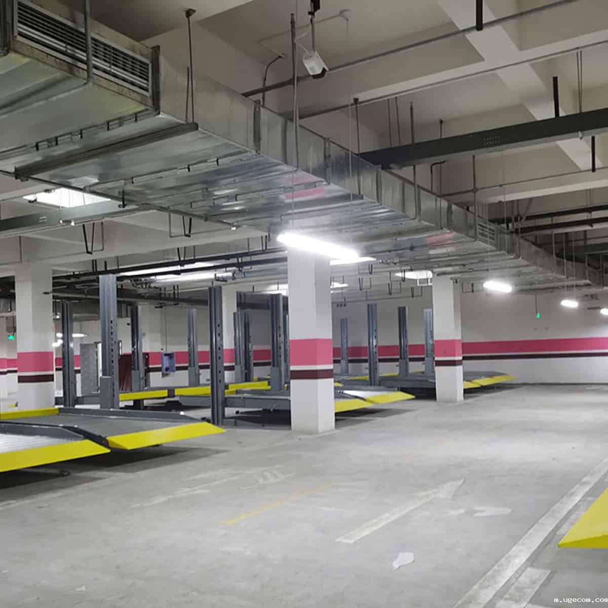 米易立体车库租赁回收.jpg