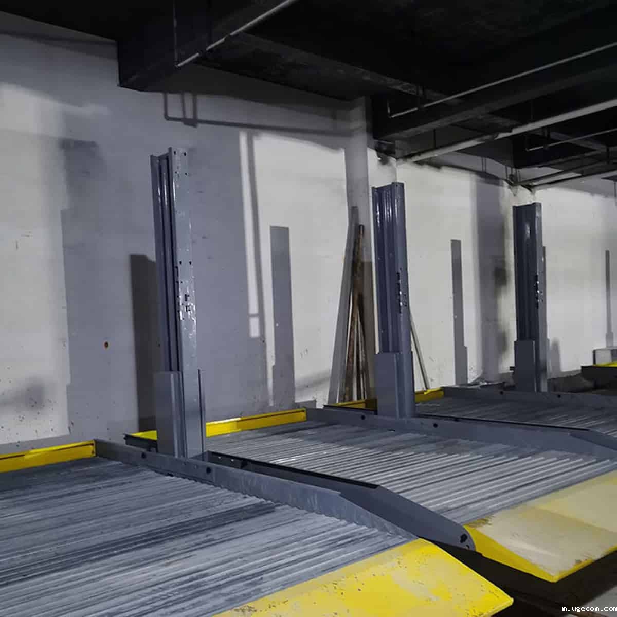 芒市立体停车设备存取车的运动过程